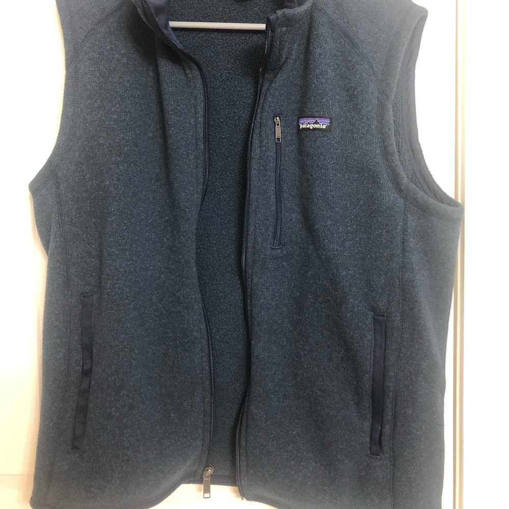 Men’s Medium Patagonia Navy Vest
